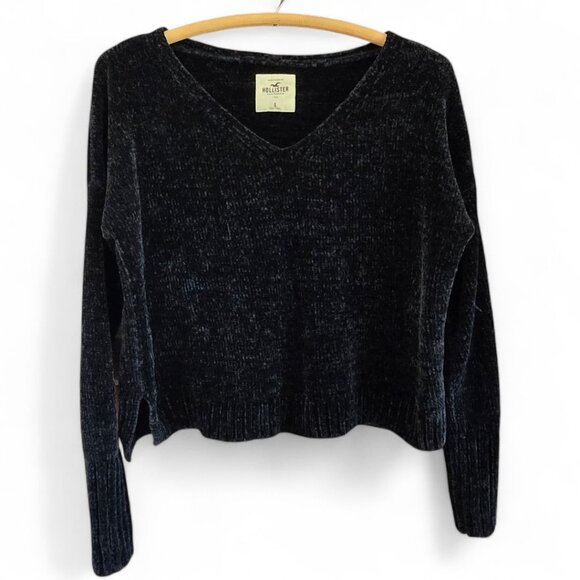 Hollister Sweaters - Hollister Womens Chenille Crop Sweater Black Size Small V-Neck Top